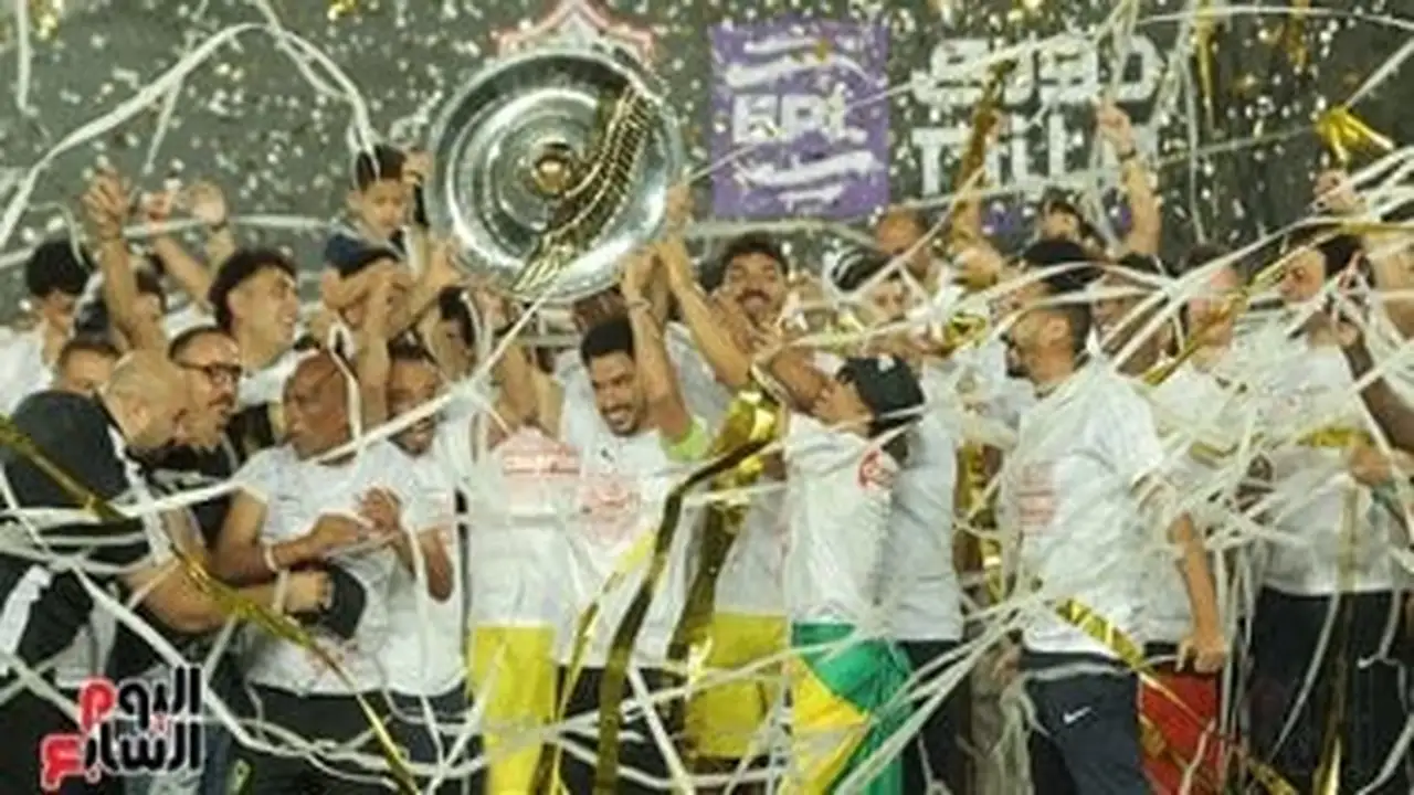 الزمالك يشكر اتحاد الكرة ورابطة الأندية والمتحدة للرياضة بعد التتويج بالدورى